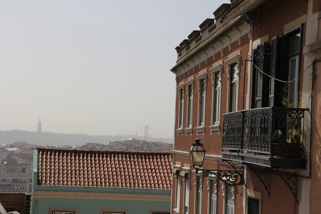 Vista Espetacular Baixa E Rio Lägenhet Lisboa Exteriör bild