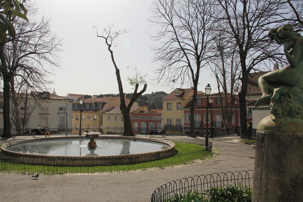 Vista Espetacular Baixa E Rio Lägenhet Lisboa Exteriör bild
